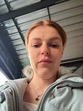 Chat +18 de HarrietDart ao vivo