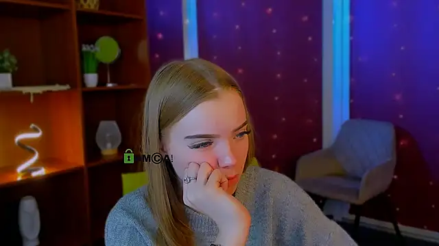 Вебкам-шоу maddy_moah