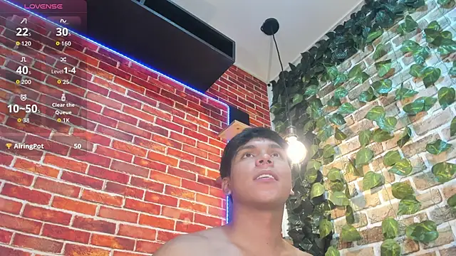 Thiago_Kozak webkamerás műsora