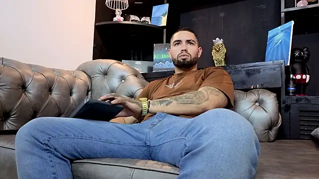 Онлайн чат XXX matteosantos