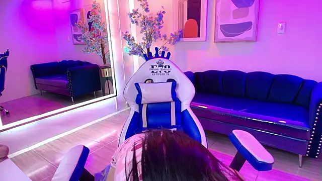 Chat XXX en directo de Miia__owens