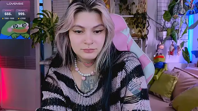 Онлайн чат XXX jelya_sg