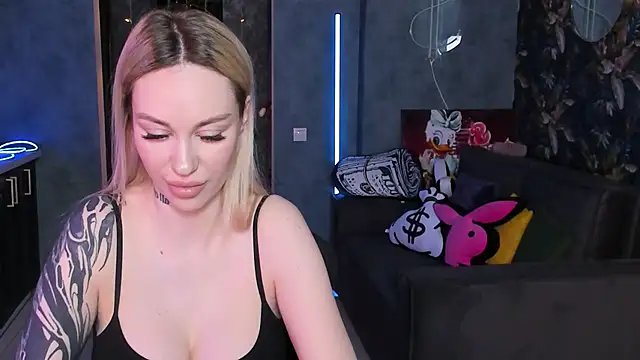 Blckmirrorr 라이브 XXX 채팅