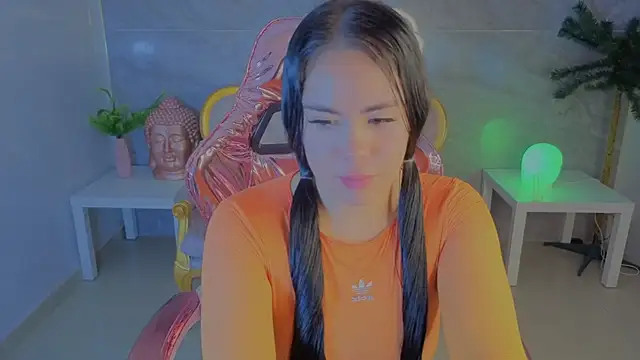 Онлайн чат XXX nati06_s