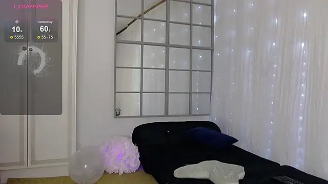 SarahRaynex Chat XXX live