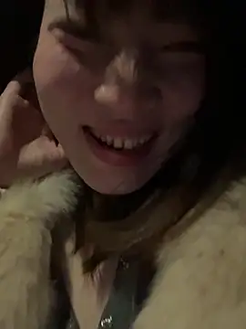 littleqiu's Live XXX Chat