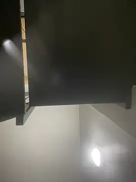 Bustygoddess32のライブXXXチャット