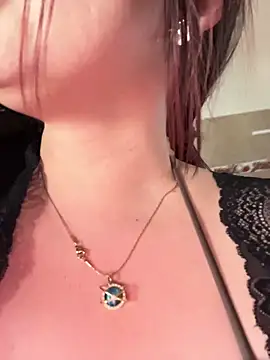 VioletPearsonのライブXXXチャット