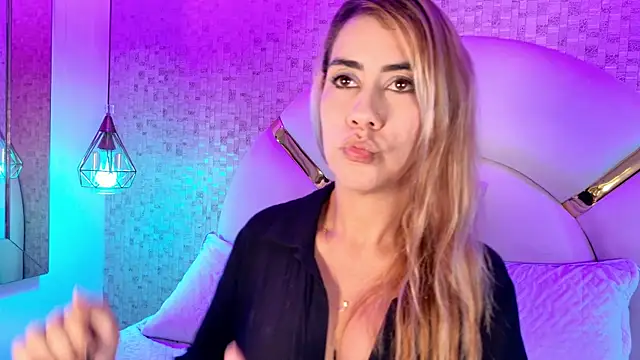 emmy_rose25 Live XXX-chat