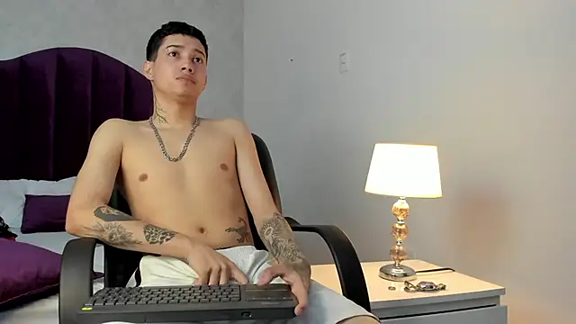 JoshBeech 现场XXX聊天