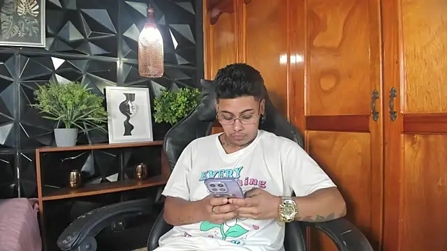 Noha__scott ওয়েবক্যাম শো