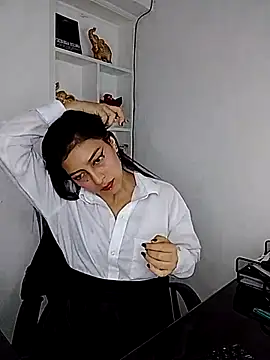 Chat XXX ao vivo de jaade_doll