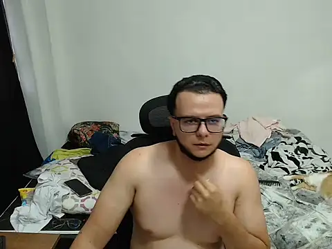 dirtyboyy_96 Show Webcam