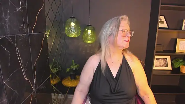 NataliMellow's Live XXX Chat