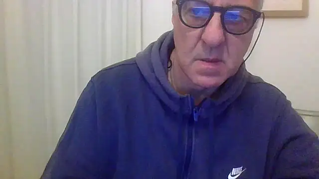 ANONIMO7735のウェブカメラショー