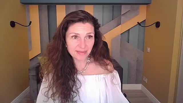 EllaLong Live XXX-chat