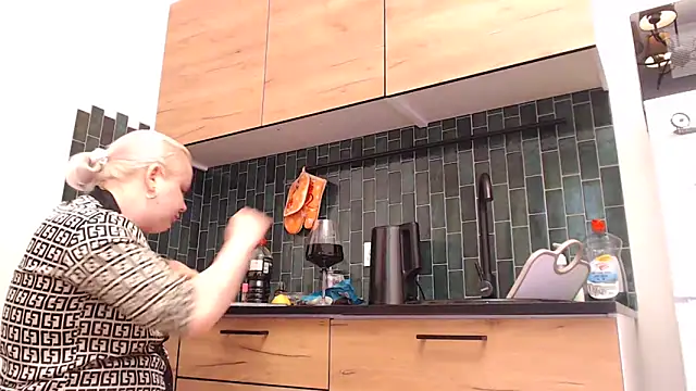 Karolina_love_'s Live XXX Chat