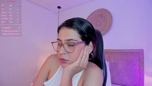 desireee_'s Live XXX Chat