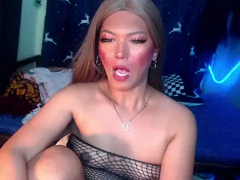 Show modela Queensabbyvee na web-kameri