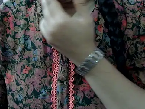 Cute_Aliyaa Live XXX-Chat