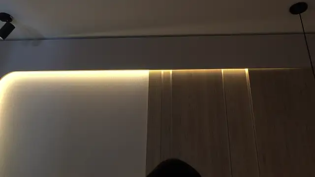 KalaBeckett_'s Live XXX Chat