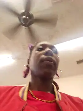 XXX chat uživo modela oliviaprettypussy