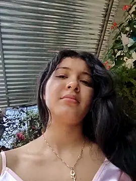 Pertunjukan Kamera Web Soymaia