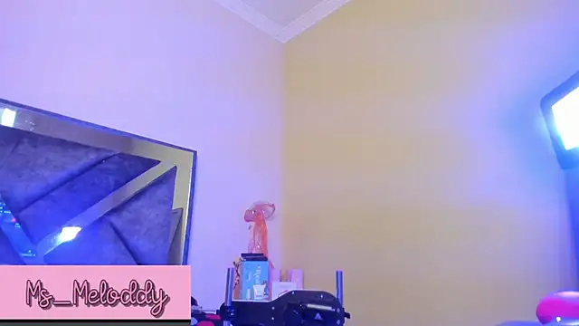 Mss_MeloddyのライブXXXチャット