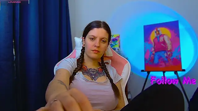 Ann_mikela Show in webcam