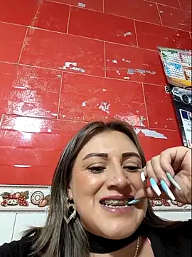 cataleyamystのライブXXXチャット