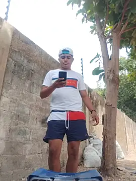 Вебкам-шоу HOTRAINYGOLDEN