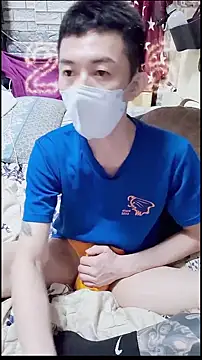 Christopher1024 即時 XXX 聊天