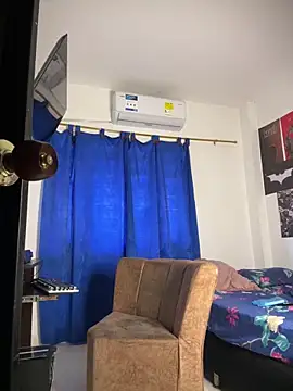 Živý XXX chat Kenny_romano