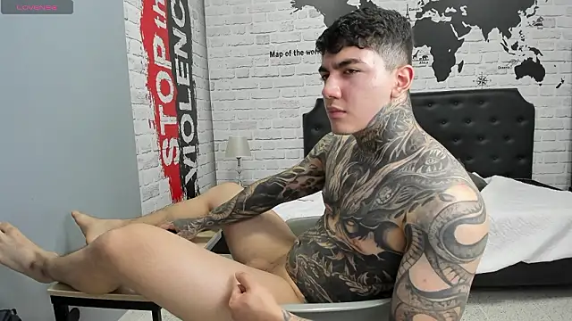 Živý XXX chat Gury_tattoo