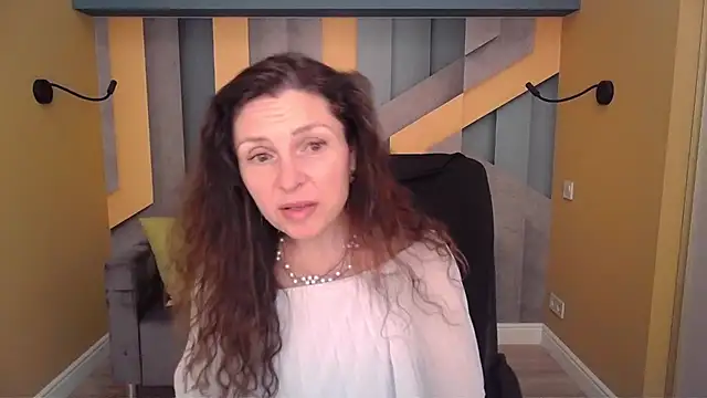 EllaLong Obrolan Langsung XXX