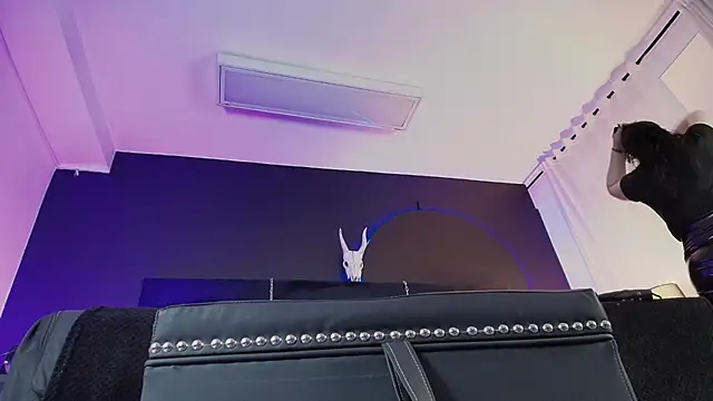 _Jade_16のウェブカメラショー