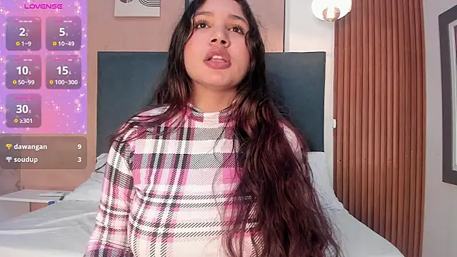 Victoria_Rosee Chat XXX live