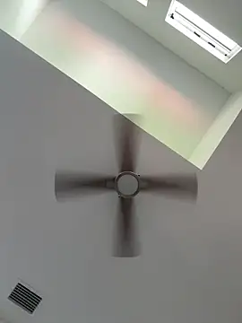 ZF-Athlete Chat XXX in diretta