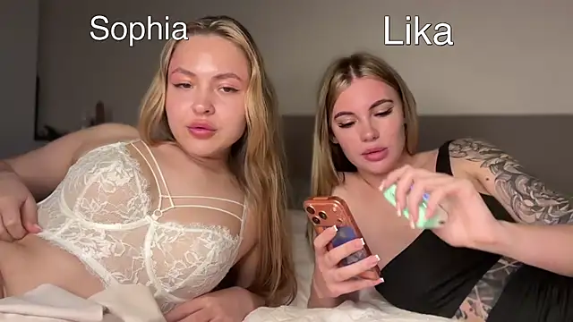 PinkNoir's Webcam Show