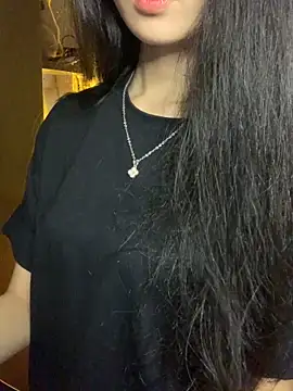 Nhinhi18 网络视讯表演