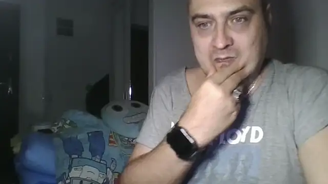 vitalik66679 Chat XXX in diretta