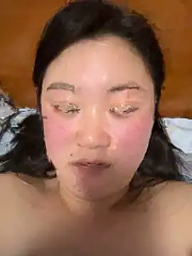 srr7788's Live XXX Chat