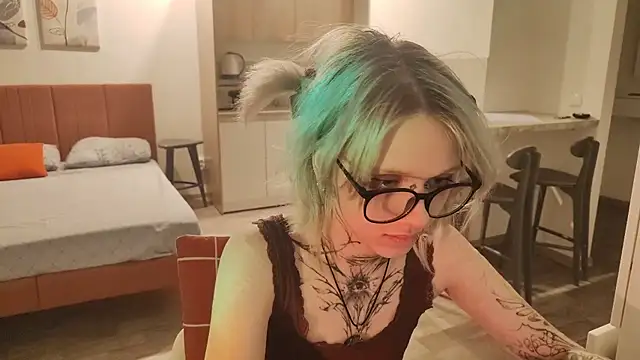 Chatroom XXX en direct de StijenaHunt