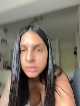 Chatroom XXX en direct de charlotte_stevenss_