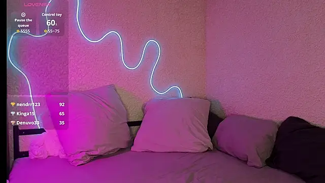 Chat XXX en directo de ValeryAlfie