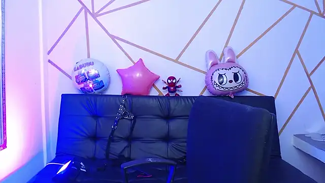 ilayra_smith's Live XXX Chat