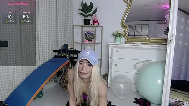 SarahRaynex Live XXX-chat