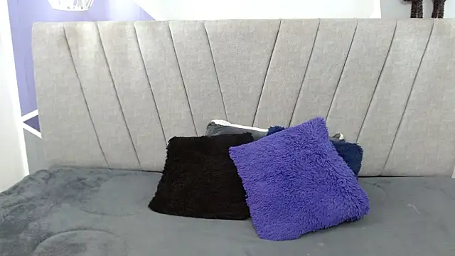 luna_merie Adlı Modelin Canlı XXX Sohbeti