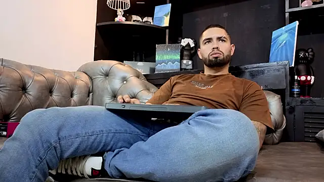 matteosantos 网络视讯表演