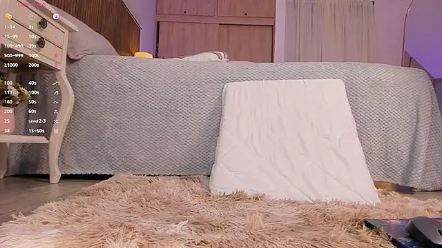 tatikiss_ Chat XXX in diretta